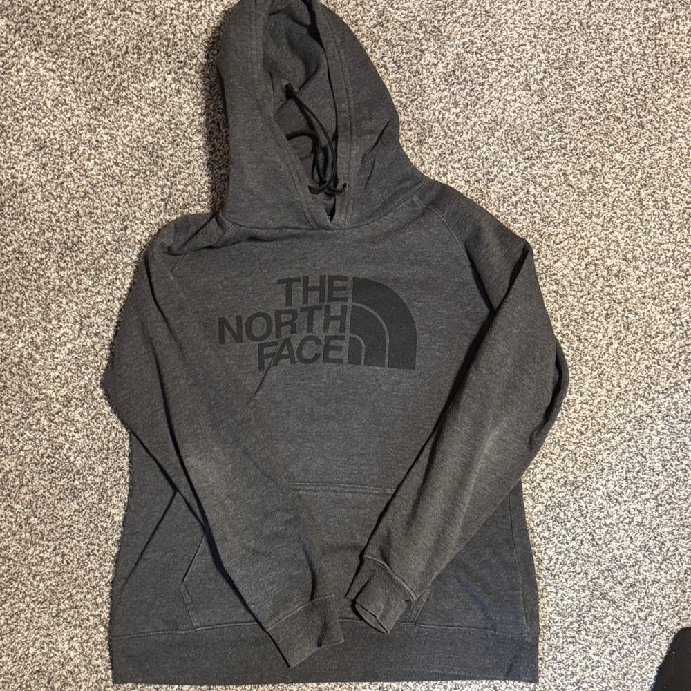 The North Face Women’s Charcoal Hoodie